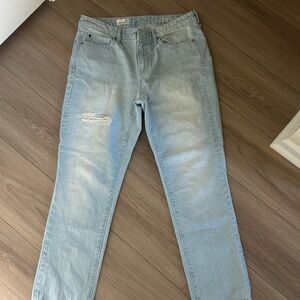 Classic Light Blue Straight Leg Women's Jeans